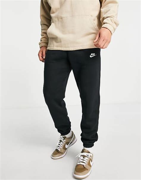 nike club schwarze jogginghose